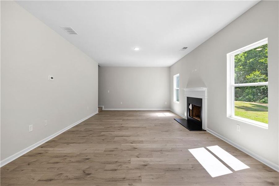Spacious, unfurnished interior of a new home in , Villa Rica (Image 37).
