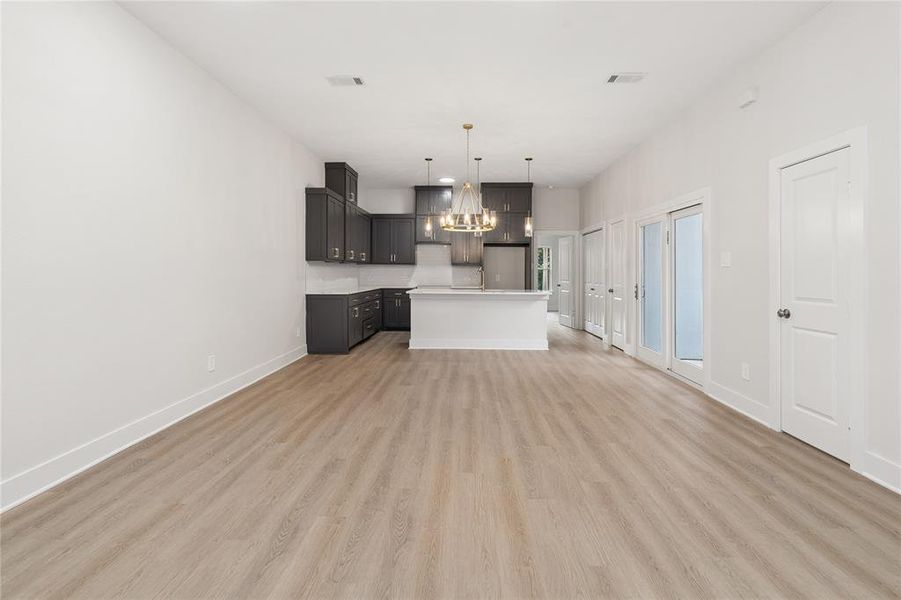 Spacious, unfurnished interior of a new home in , Fort Worth (Image 33).