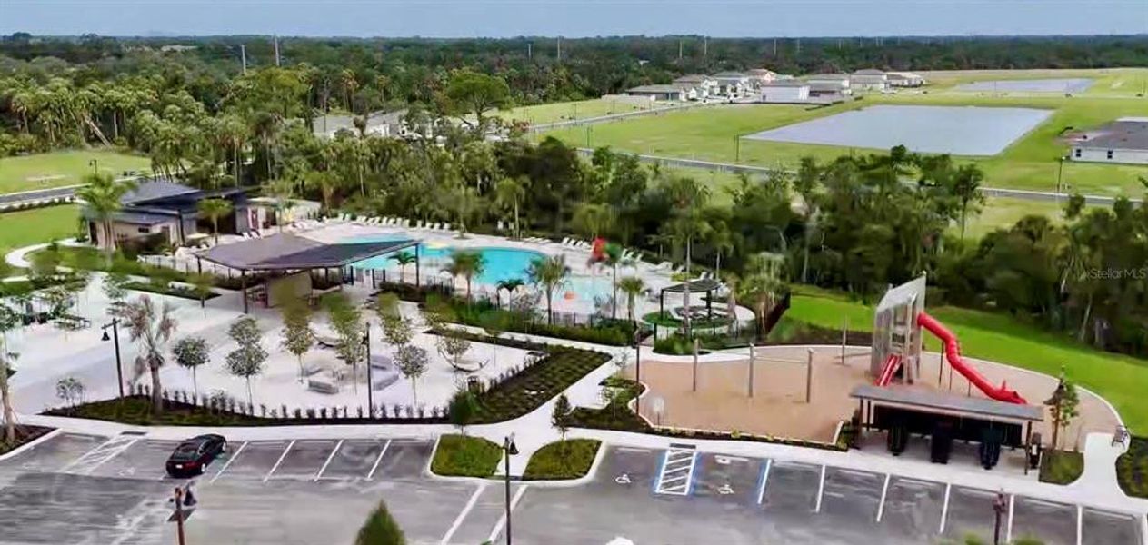 Community amenities in Oakfield Lakes, Parrish (Image 40). Community amenities in Oakfield Lakes, Parrish (Image 40).