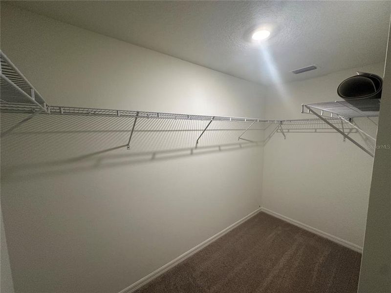 Spacious, unfurnished interior of a new home in , Palm Coast (Image 13).