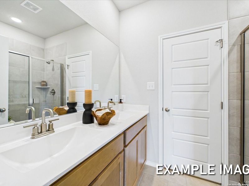 Furnished interior view inside a new home in Agave, San Antonio (Image 22).