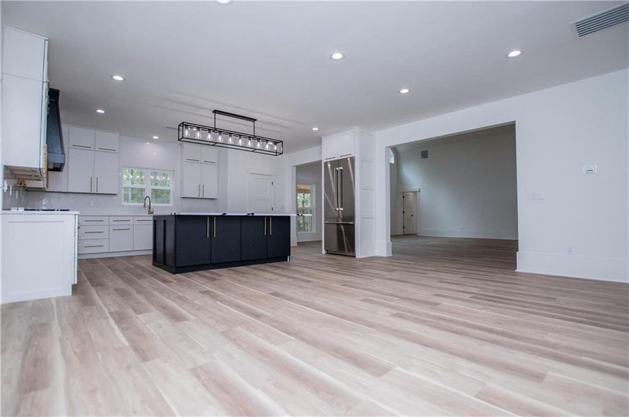 Spacious, unfurnished interior of a new home in , Newnan (Image 60).