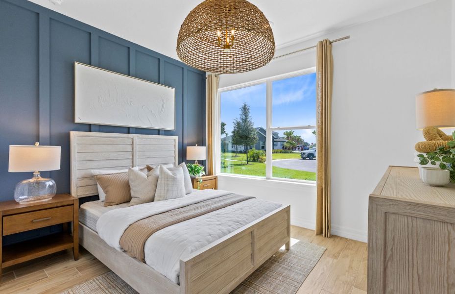 Representative furnished interior of a home built from the Palmary by Del Webb in Del Webb Lakehaven, Clermont (Image 7).