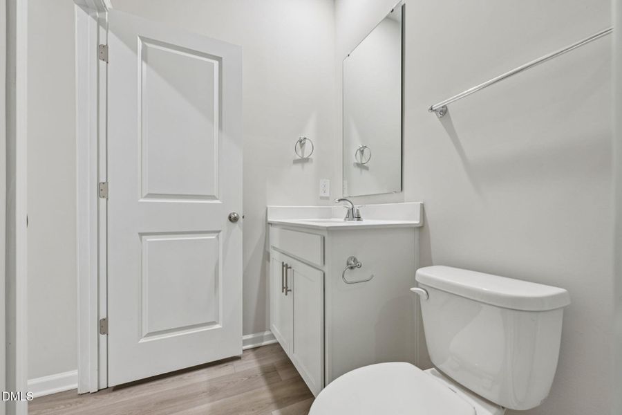 23-web-or-mls-Raleigh - Oak Manor - 113