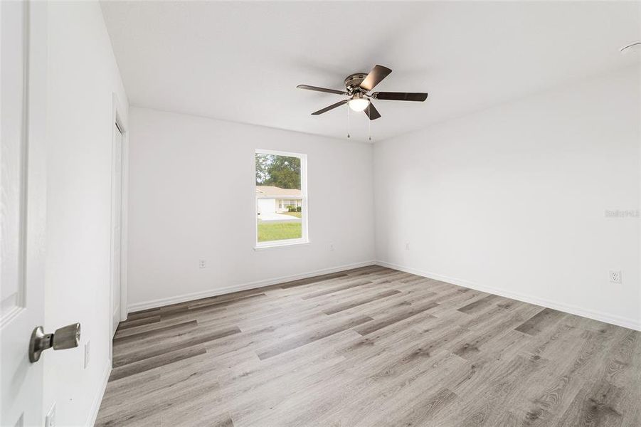 Spacious, unfurnished interior of a new home in , Silver Springs (Image 29).