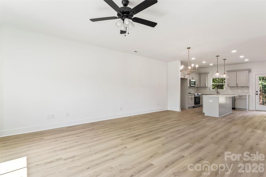 Spacious, unfurnished interior of a new home in , Fort Mill (Image 19).