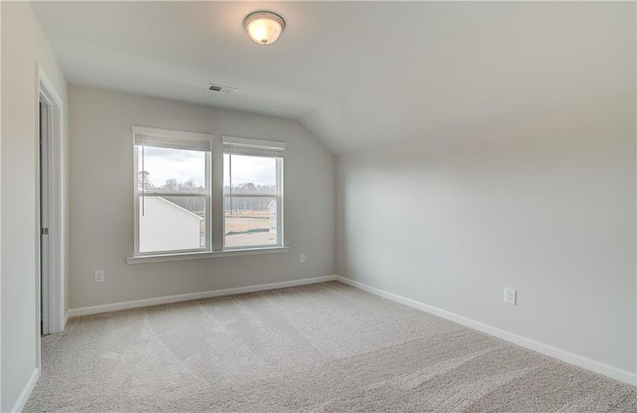 Spacious, unfurnished interior of a new home in Cooper Park, McDonough (Image 27).