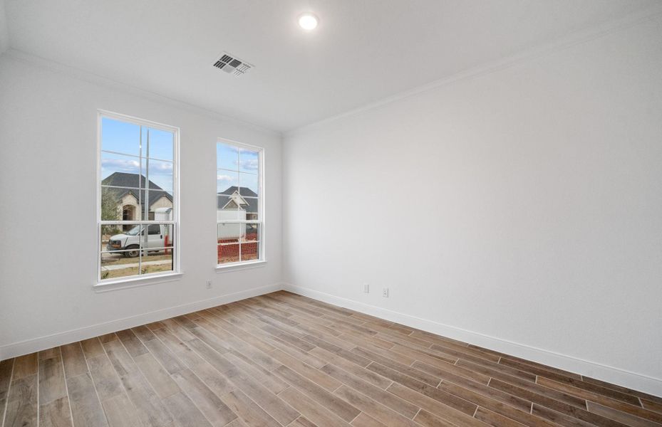 Image 5 of a home in Valencia. Image 5 of a home in Valencia.