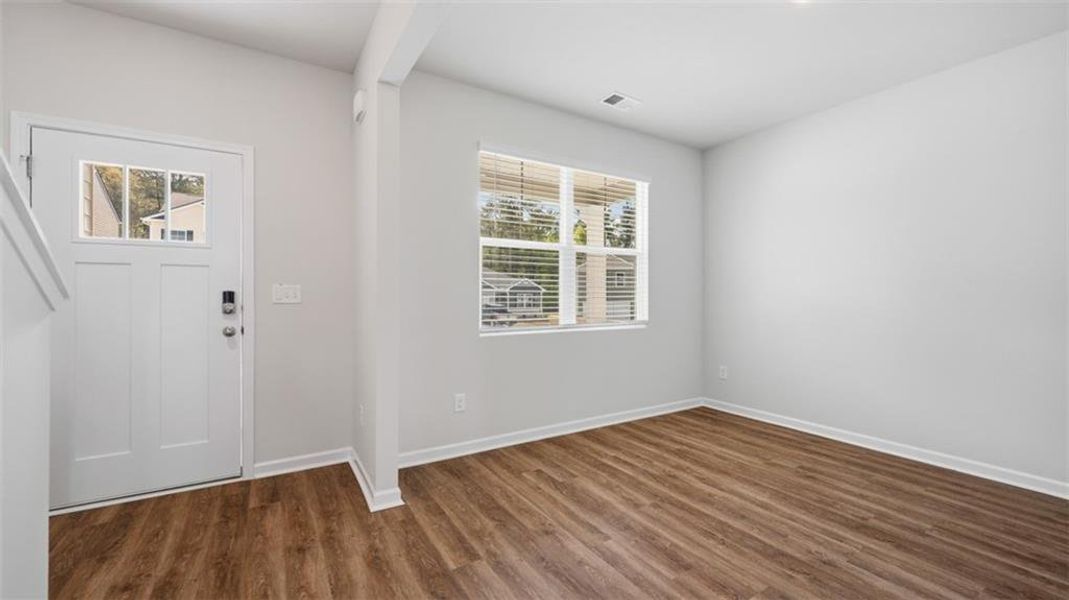 Spacious, unfurnished interior of a new home in Twin Lakes, Hoschton (Image 21).