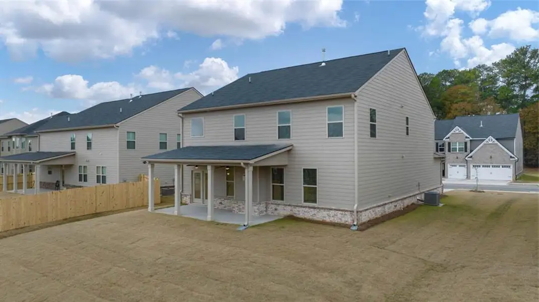 Exterior details and patio area of a home in Wildwood, Covington (Image 3).