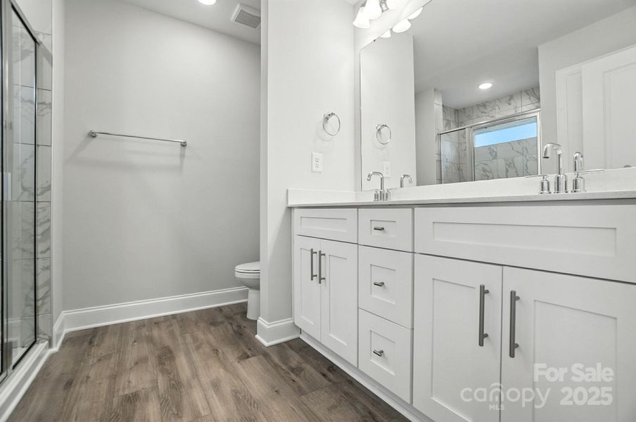 Image 44 of a home in Harrisburg Village. Image 44 of a home in Harrisburg Village.