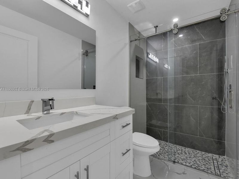 Image 17 of a home in .