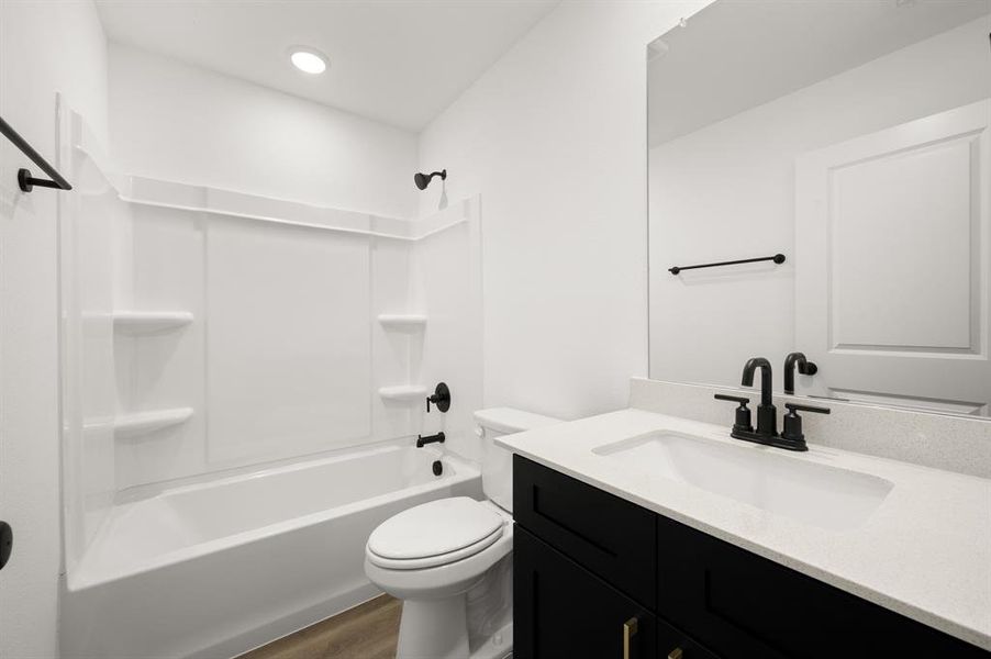 681 Tyronza- Bathroom-2
