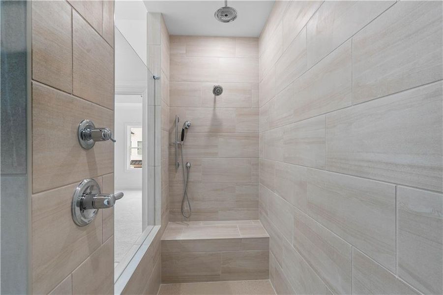 Image 44 of a home in Evanshire Townhomes. Image 44 of a home in Evanshire Townhomes.