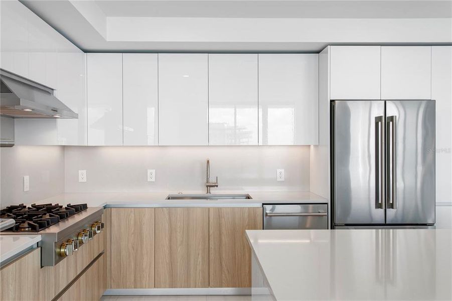 Furnished interior view inside a new home in , St. Petersburg (Image 6).