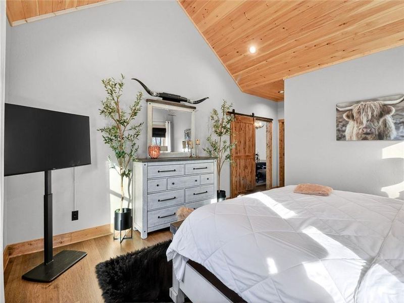 Furnished interior view inside a new home in , Ellijay (Image 17).