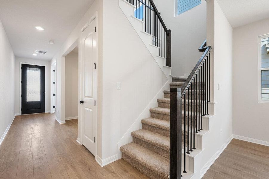 Spacious, unfurnished interior of a new home in Cannon Ranch, Dripping Springs (Image 21).