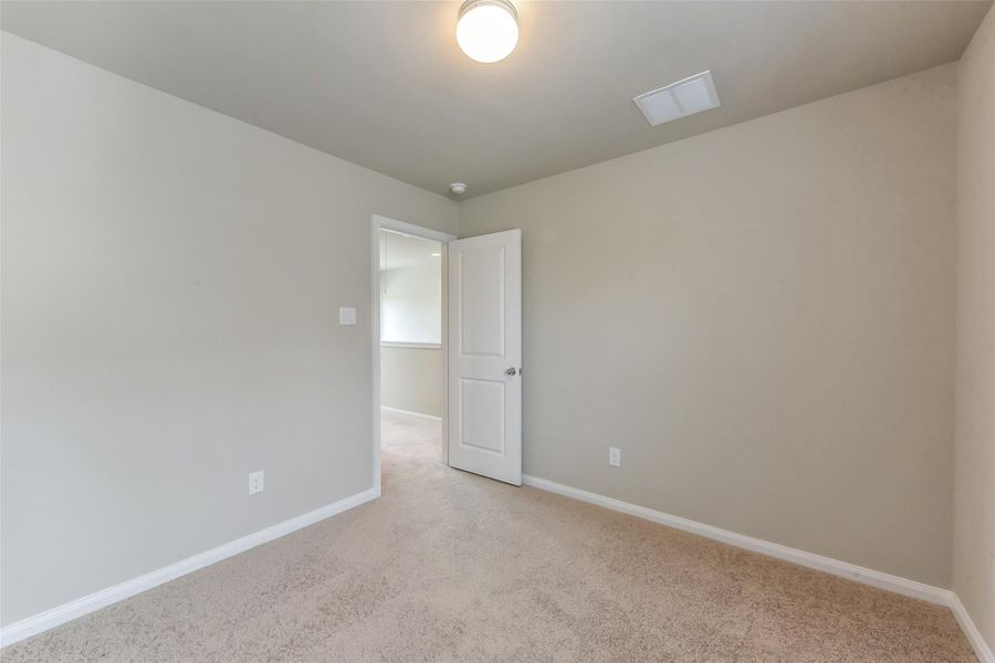 Spacious, unfurnished interior of a new home in King Oaks Village, Baytown (Image 26). Spacious, unfurnished interior of a new home in King Oaks Village, Baytown (Image 26).