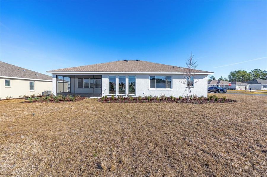 Exterior details and patio area of a home in , Ocala (Image 23).