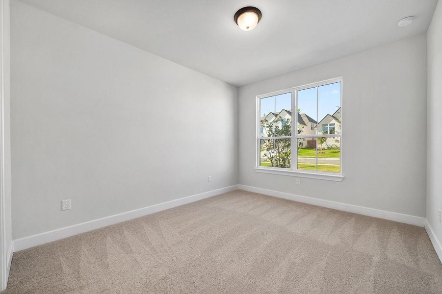 Spacious, unfurnished interior of a new home in Provence, Austin (Image 21).