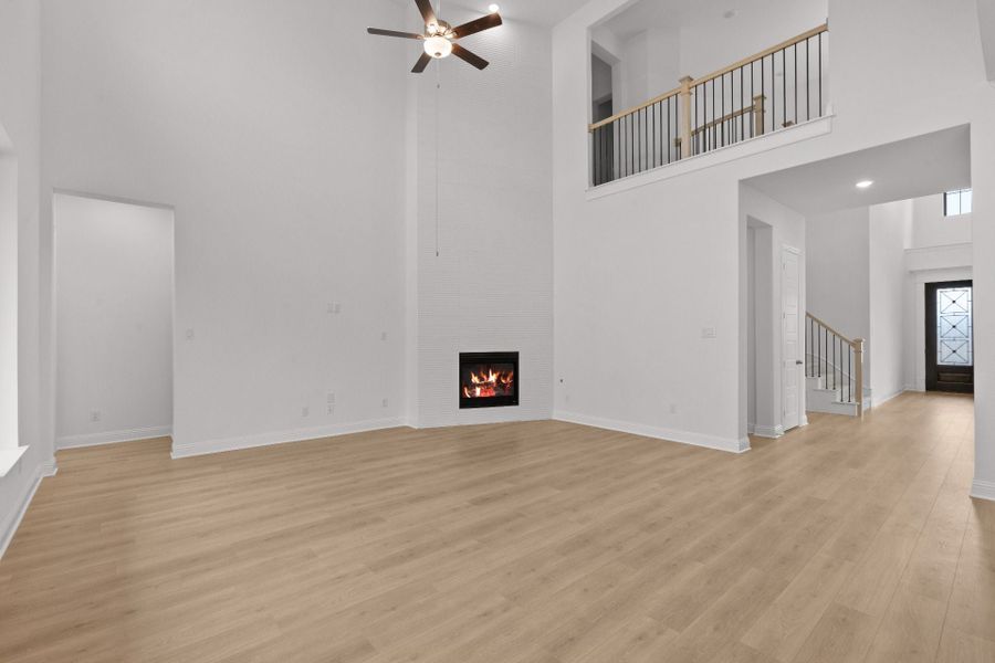 4br New Home in Celina, TX.  - Slide 19