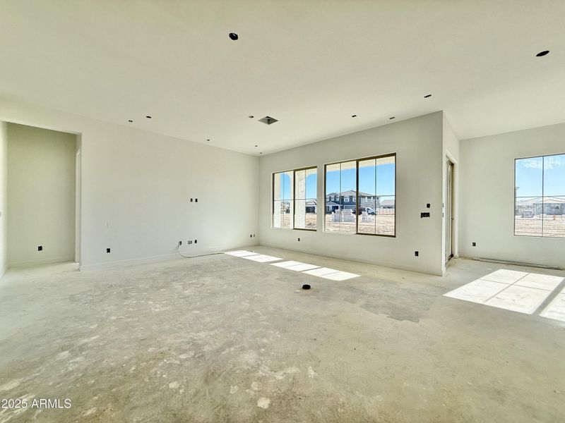 014 Greatroom (2) 014 Greatroom (2)