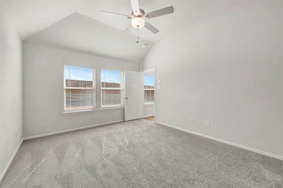 Spacious, unfurnished interior of a new home in Elevon, Lavon (Image 17).