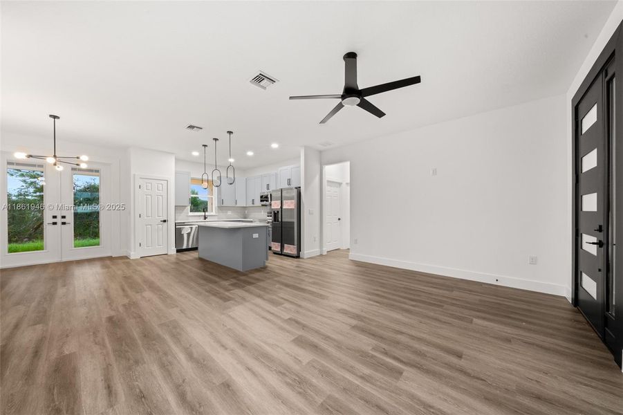 Image 47 of a home in .