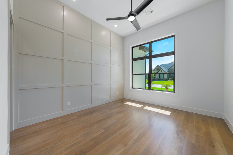 Spacious, unfurnished interior of a new home in The Resort on Eagle Mt. Lake, Fort Worth (Image 51). Spacious, unfurnished interior of a new home in The Resort on Eagle Mt. Lake, Fort Worth (Image 51).