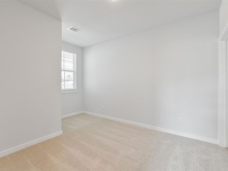 Spacious, unfurnished interior of a new home in Liberty Estates, Cleveland (Image 35).