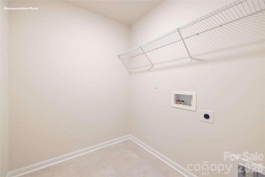 Spacious, unfurnished interior of a new home in , Mooresville (Image 28).