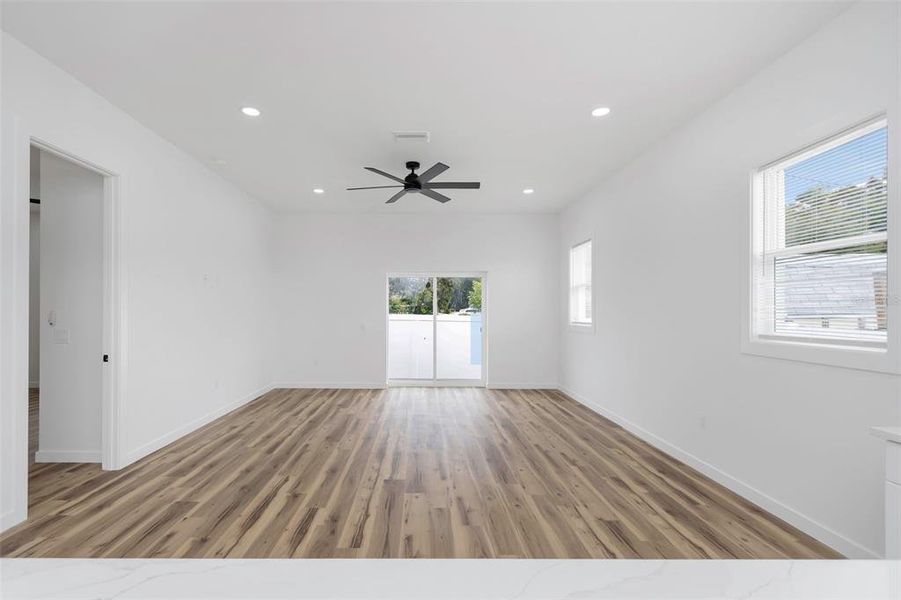 Spacious, unfurnished interior of a new home in , Clearwater (Image 20).