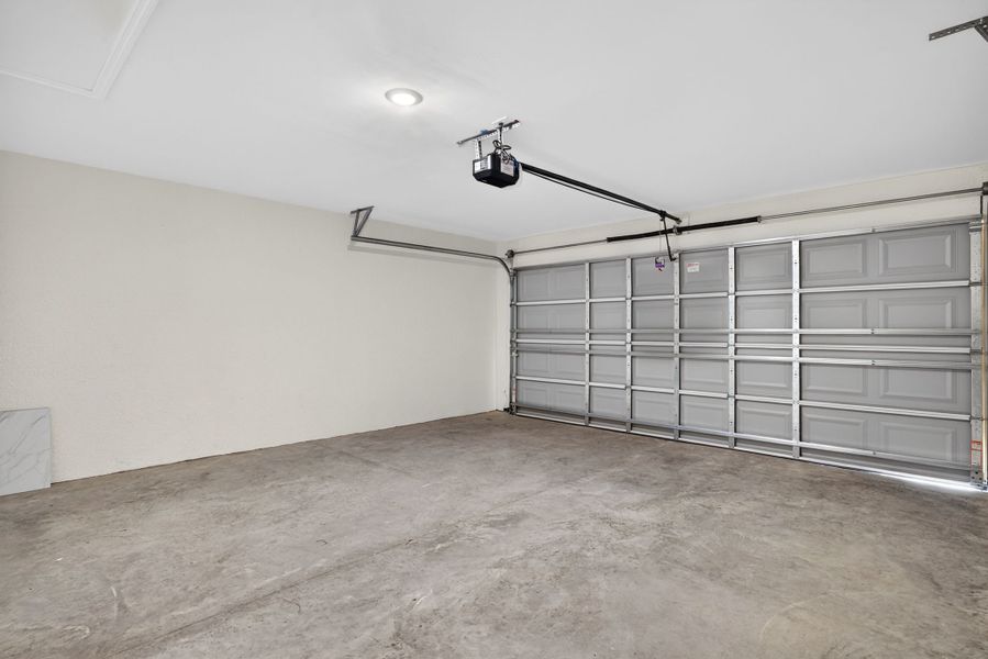 Representative unfurnished interior of a home built from the The Seabreeze Cove by Sunlife Homes LLC in Port Charlotte, Port Charlotte (Image 24).