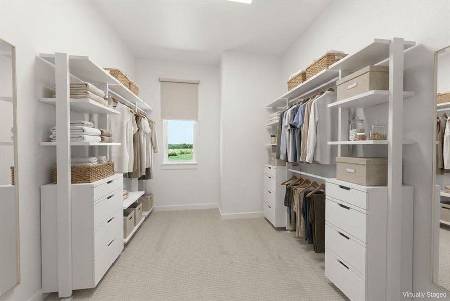 2009 Aldrich Mews primary closet Laurel (5)