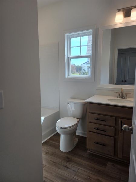 Furnished interior view inside a new home in Edgefield, Loris (Image 15).