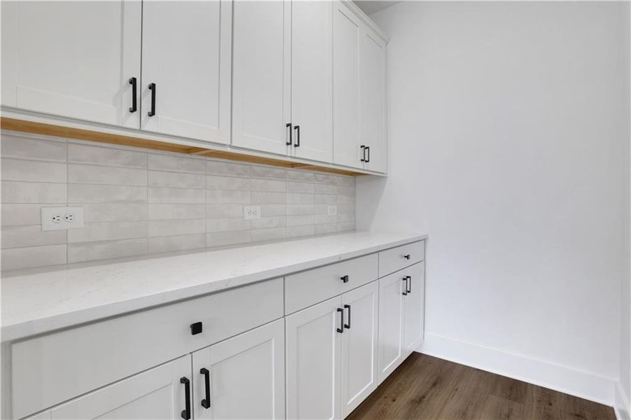 Furnished interior view inside a new home in Twin Lakes, Hoschton (Image 17). Furnished interior view inside a new home in Twin Lakes, Hoschton (Image 17).