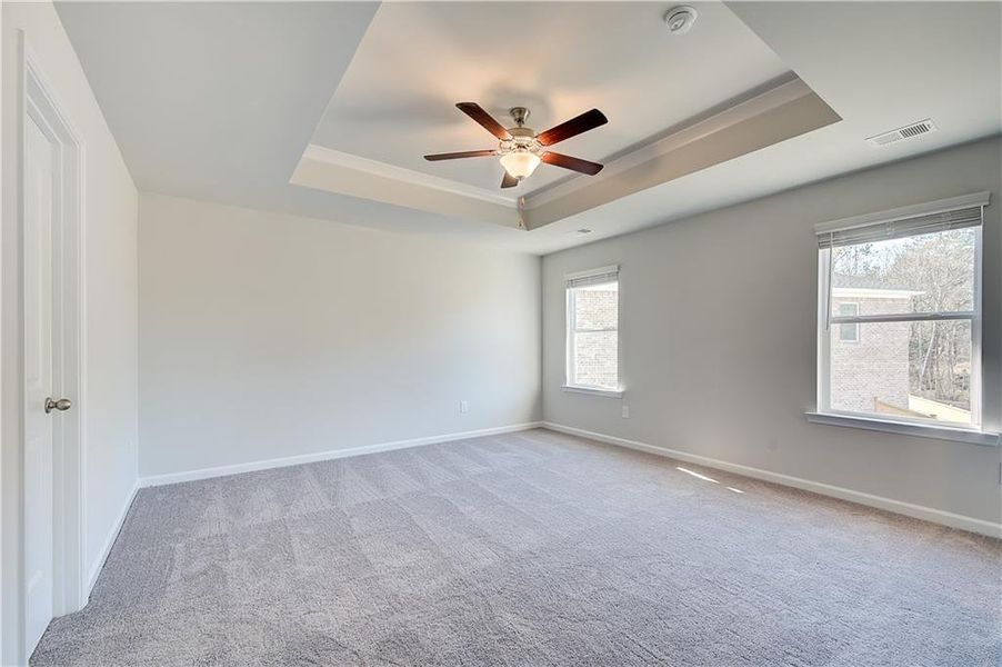 Spacious, unfurnished interior of a new home in Burchwood, Stockbridge (Image 21).