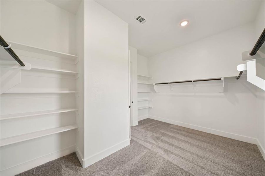 Furnished interior view inside a new home in Eagle Ridge Estates, Weatherford (Image 11). Furnished interior view inside a new home in Eagle Ridge Estates, Weatherford (Image 11).