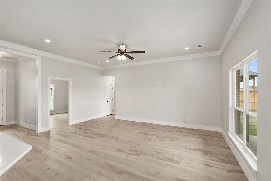 Spacious, unfurnished interior of a new home in , Mabank (Image 28).