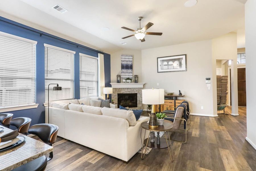 Furnished interior view inside a new home in Brookewater, Rosenberg (Image 12).