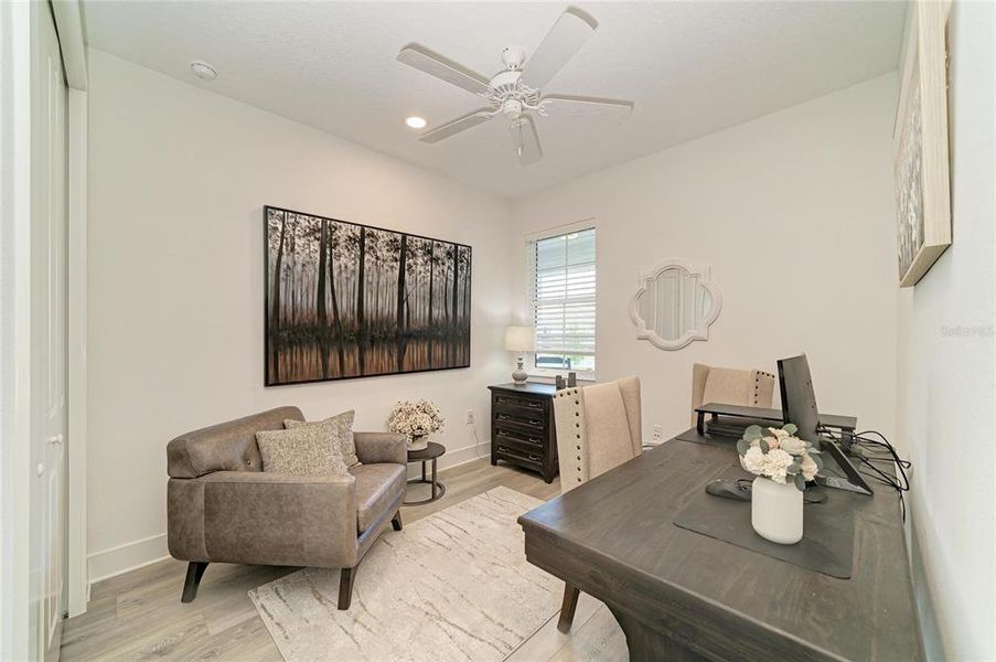 Furnished interior view inside a new home in , Sarasota (Image 35).