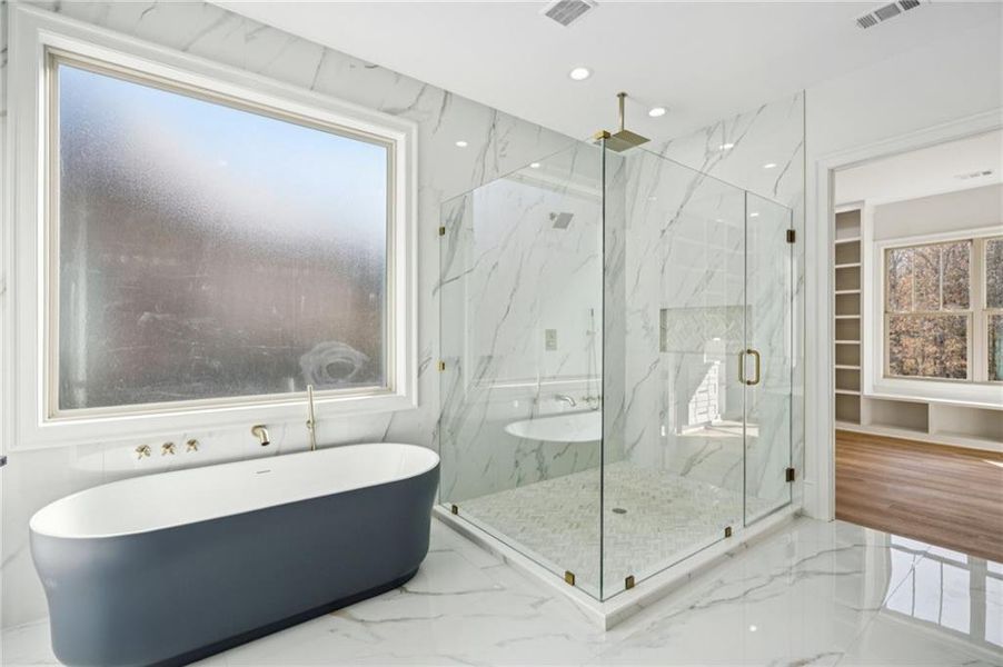 Furnished interior view inside a new home in , Gainesville (Image 14).