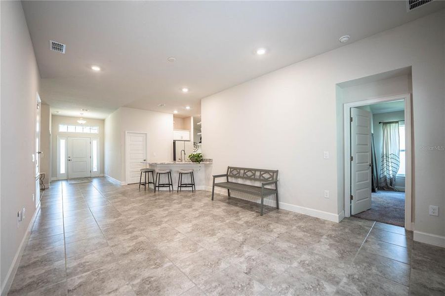 Furnished interior view inside a new home in , Winter Haven (Image 8).