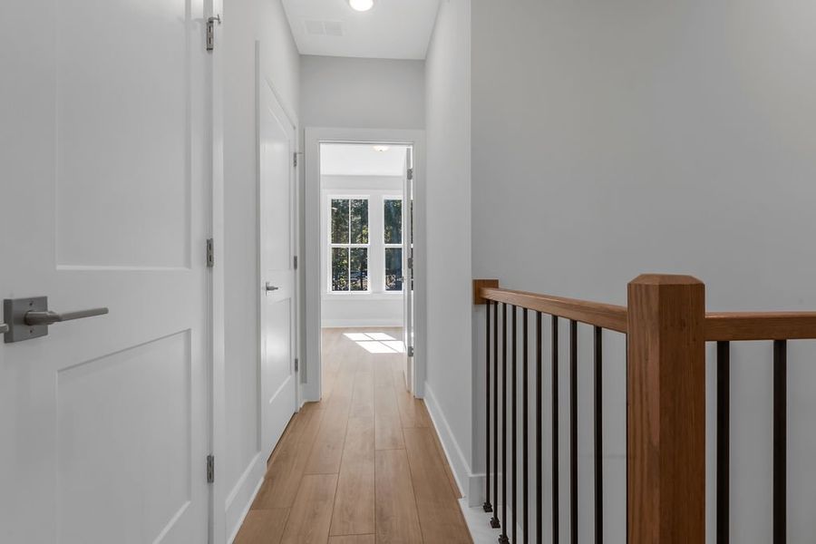 Spacious, unfurnished interior of a new home in Echo Park, Suwanee (Image 33).