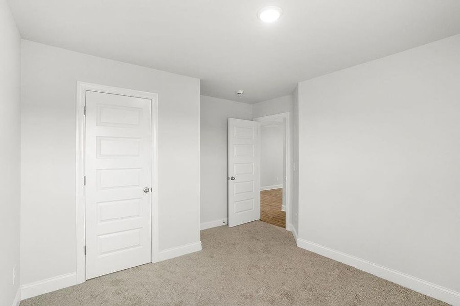 Spacious, unfurnished interior of a new home in , Bonaire (Image 14).