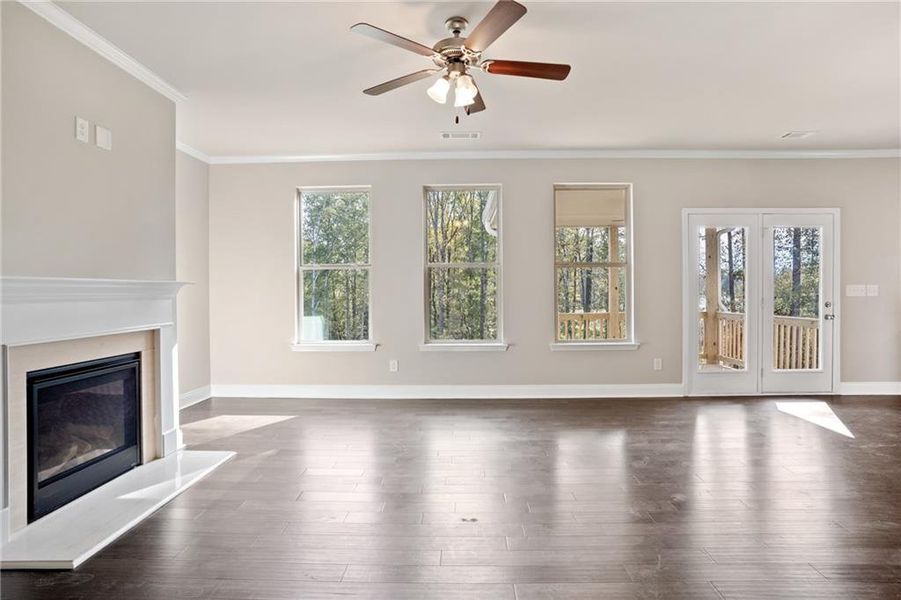 Spacious, unfurnished interior of a new home in Paces Estates, Lithia Springs (Image 15). Spacious, unfurnished interior of a new home in Paces Estates, Lithia Springs (Image 15).