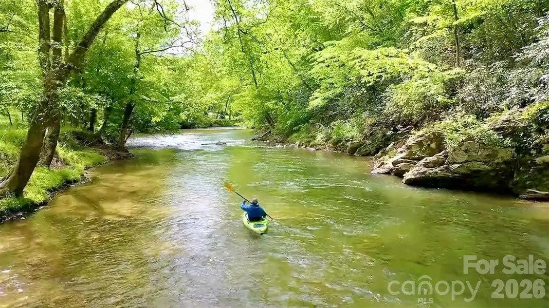 Image 28 of a home in .