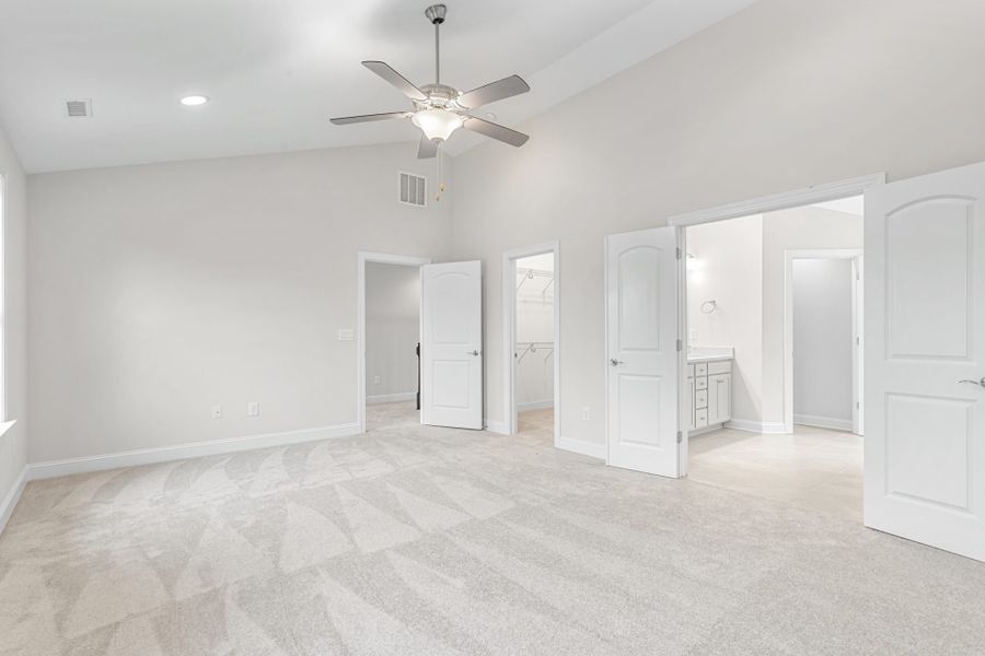 Representative unfurnished interior of a home built from the Kendall Lux by Keystone Homes NC in Weybridge, Burlington (Image 40).