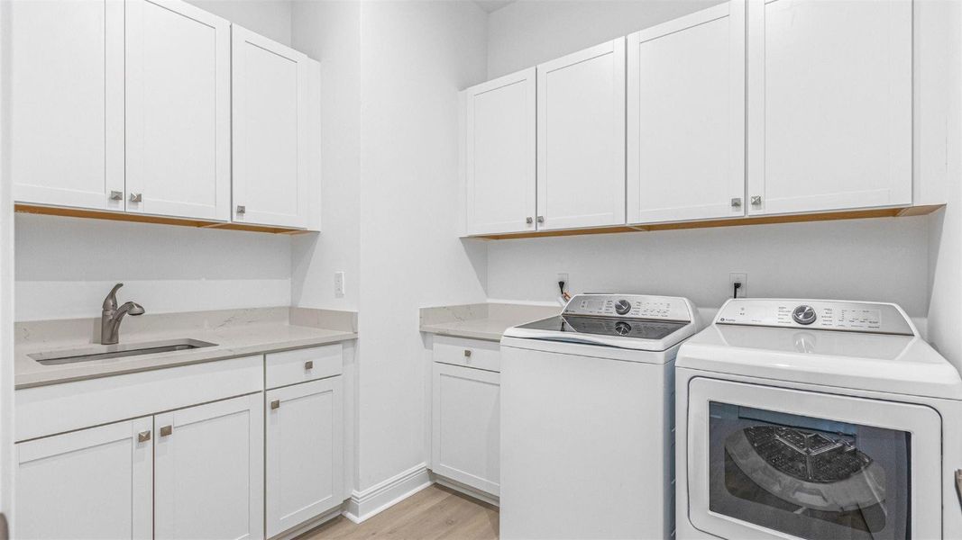 Photo​​‌​​​​‌​​‌‌​​​‌​‌​​​​‌‌​‌​​​​‌​​‌​​​​‌​ 38