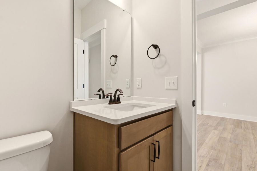 Image 31 of a home in Harbor Crossing.